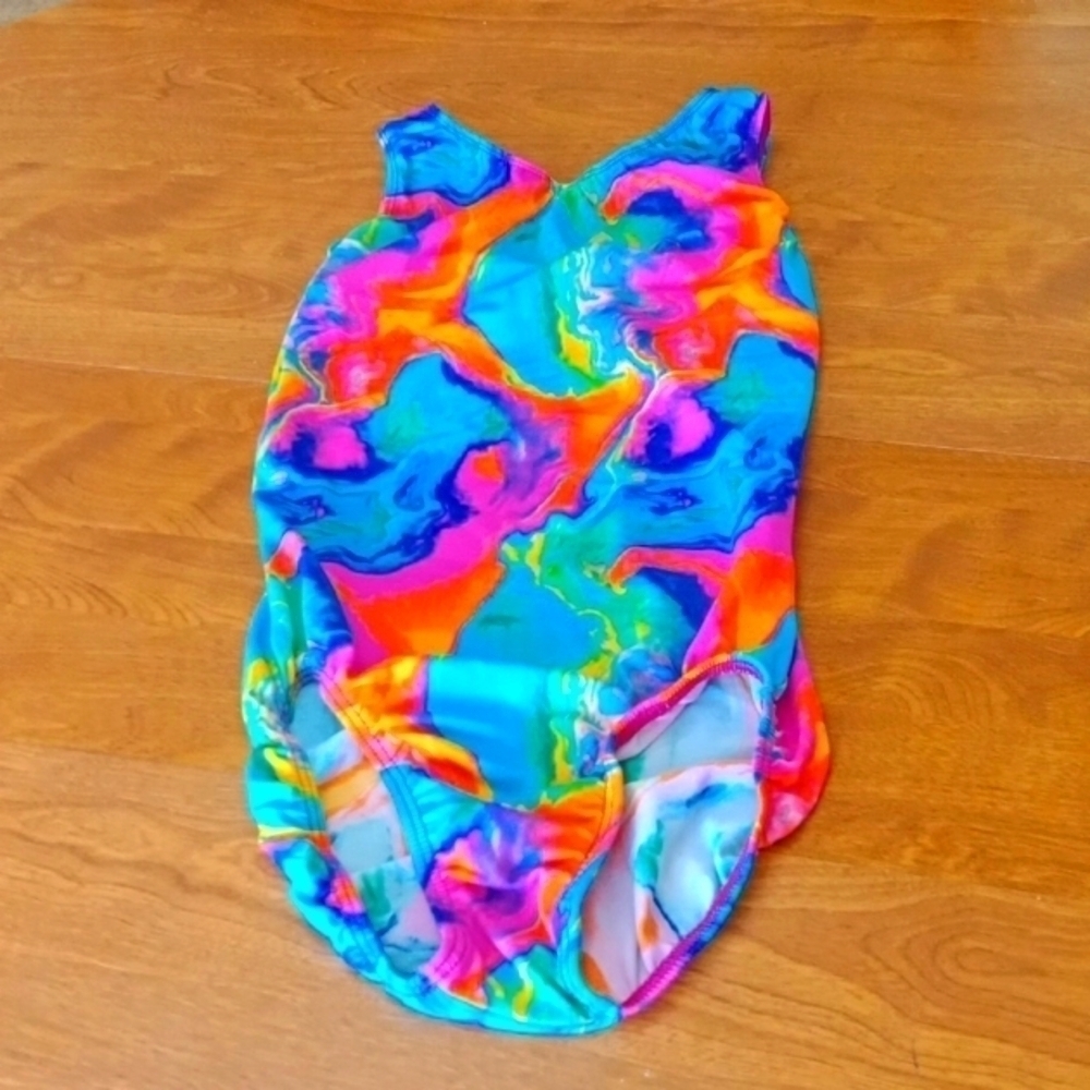 Motionwear 1 piece size Medium Girls🌻3 for $12🌻